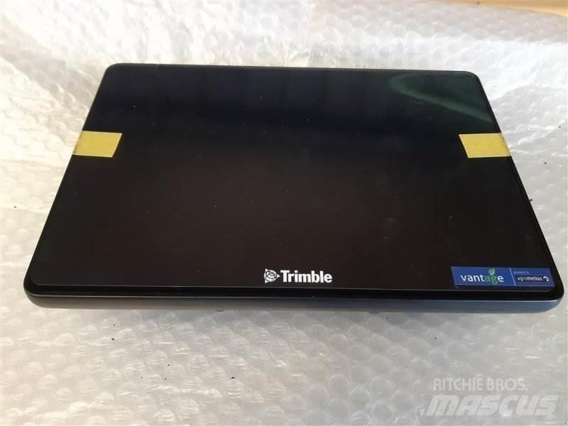 Trimble GFX 750 ماكينات زراعية أخرى