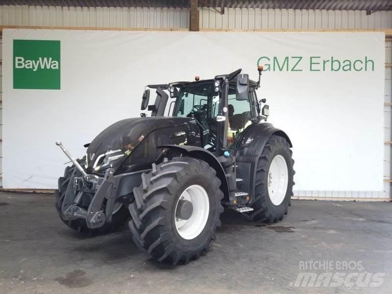 Valtra Q 285 الجرارات