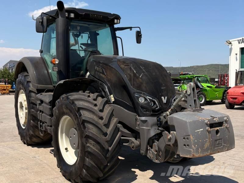 Valtra S274 الجرارات