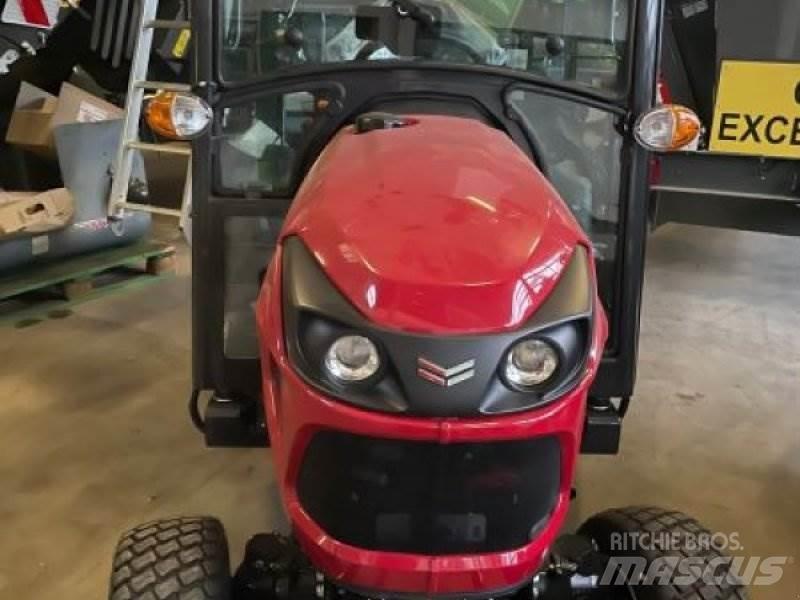 Yanmar SA221 جرارات مدمجة