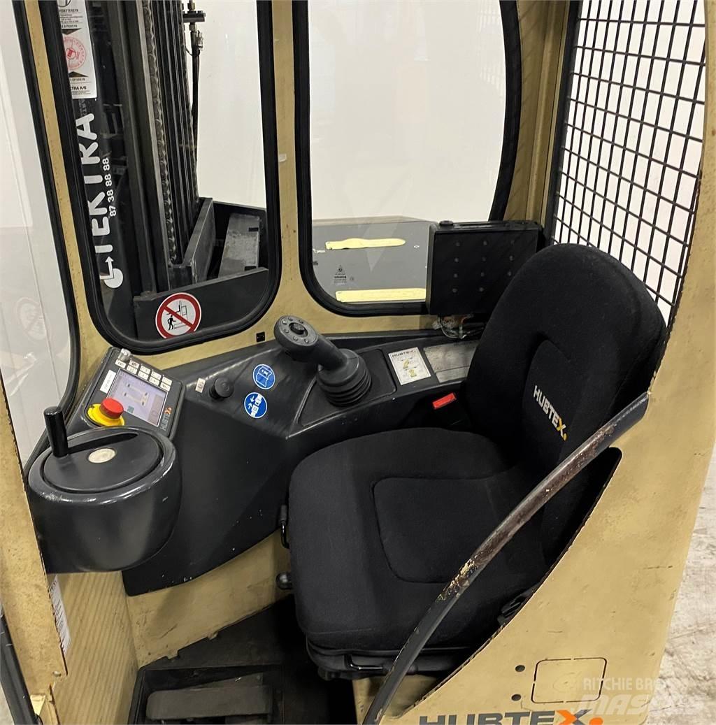 Hubtex MQ 15 AC - 2120-PU شاحنة المناولة رباعية الاتجاهات