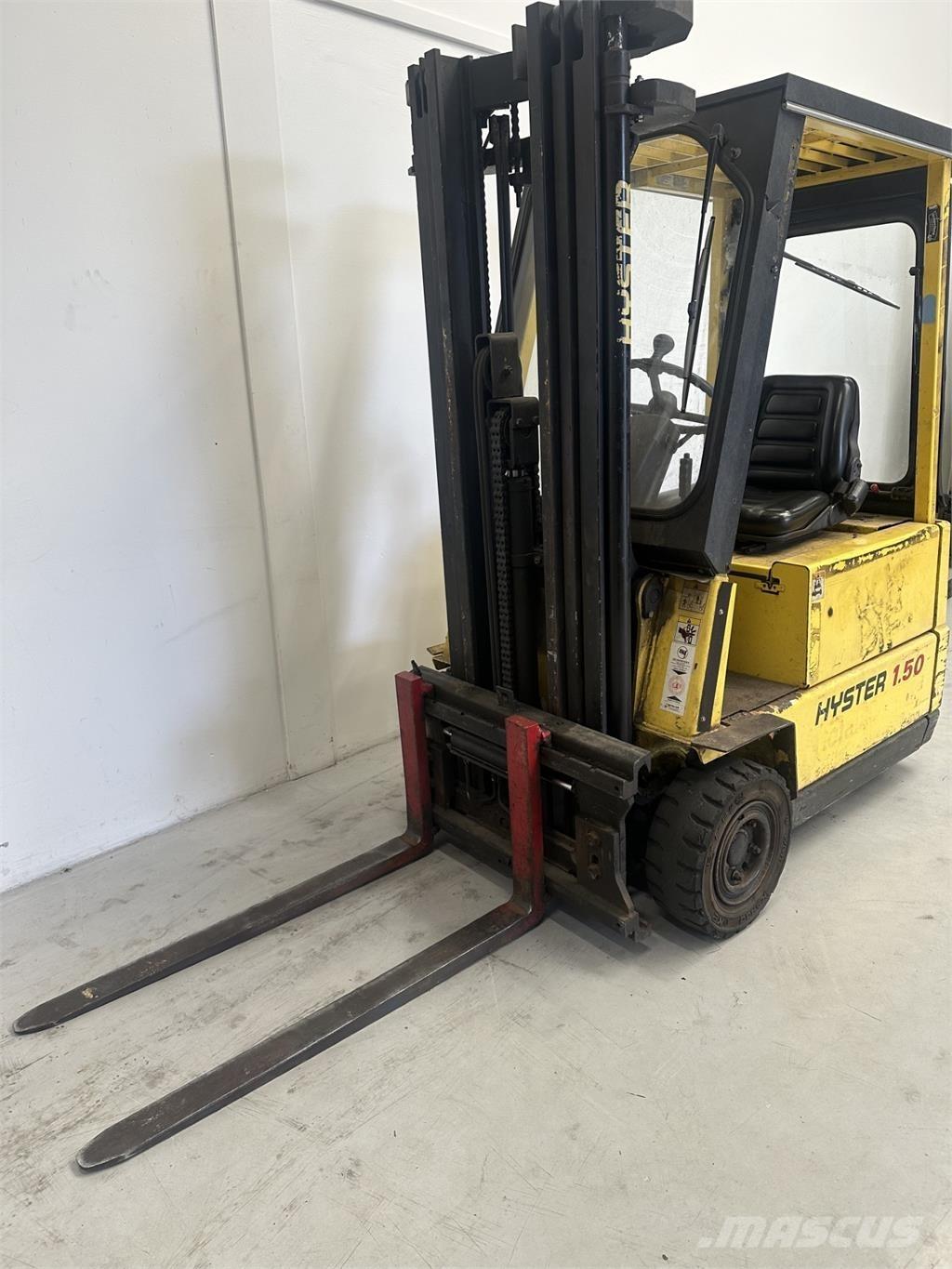 Hyster A1.50XL شاحنات ذات رافعات شوكية تعمل بالكهرباء