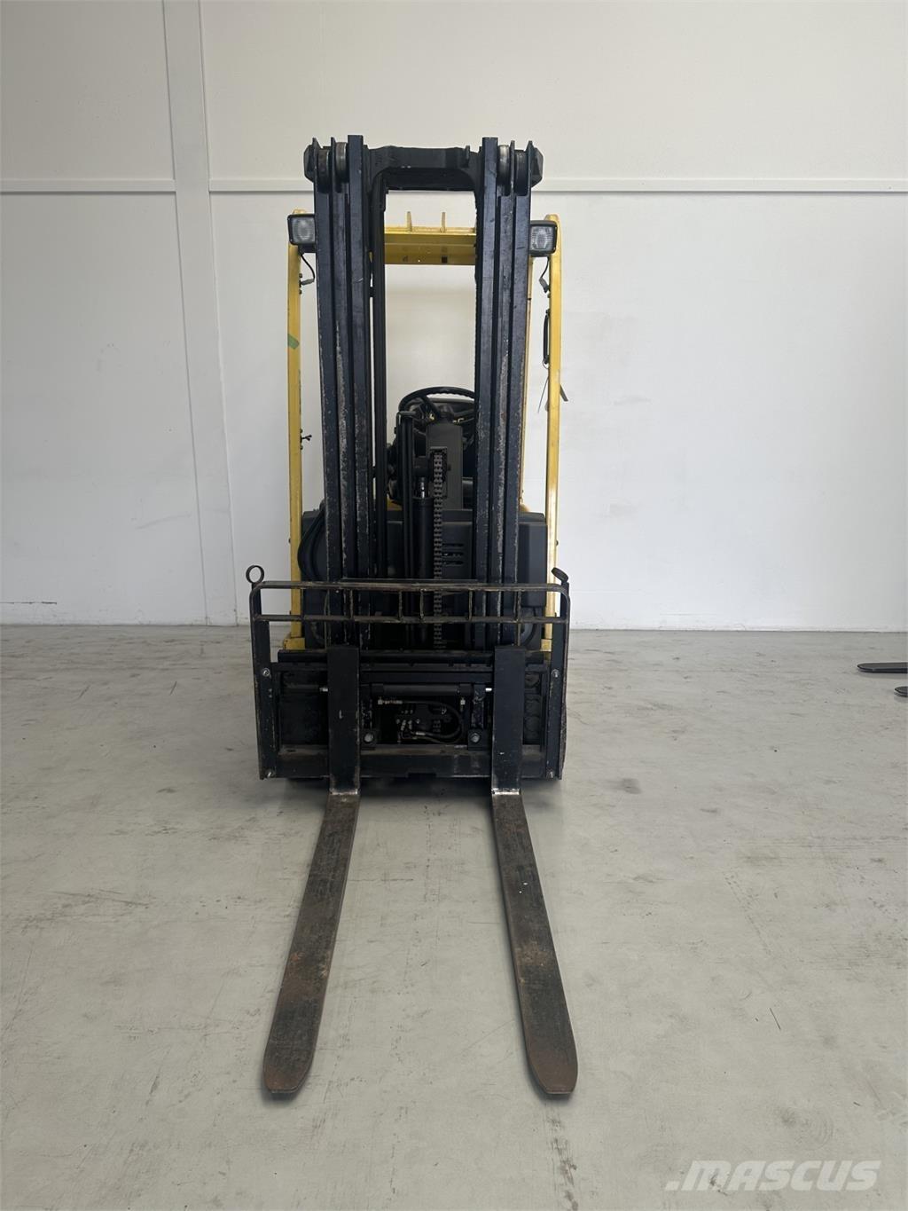 Hyster J1.8XMT أخرى