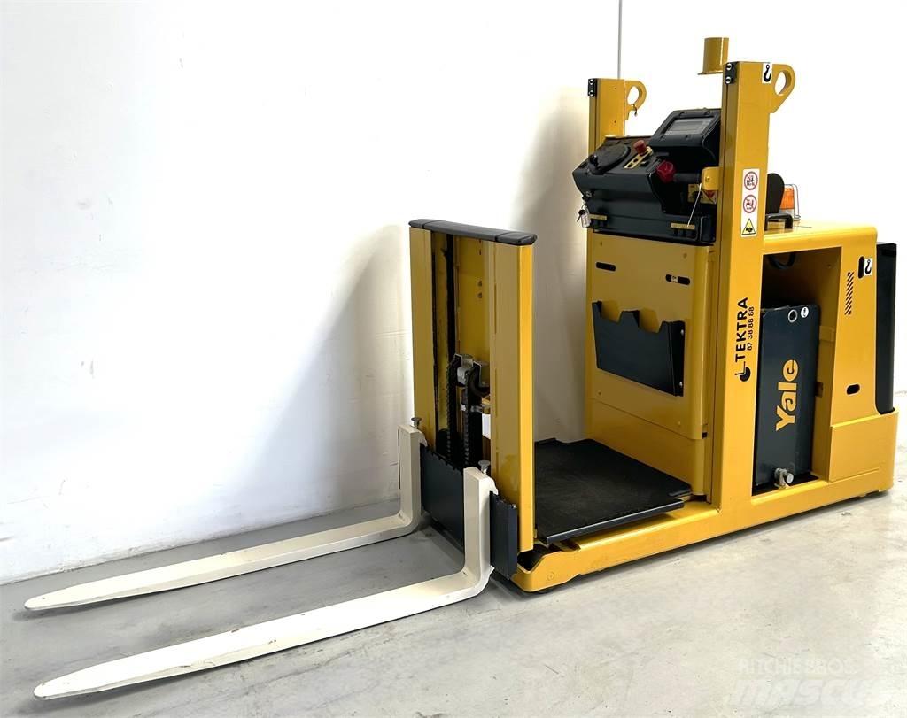 Hyster K1.0L معدات الرفع متوسط المستوى