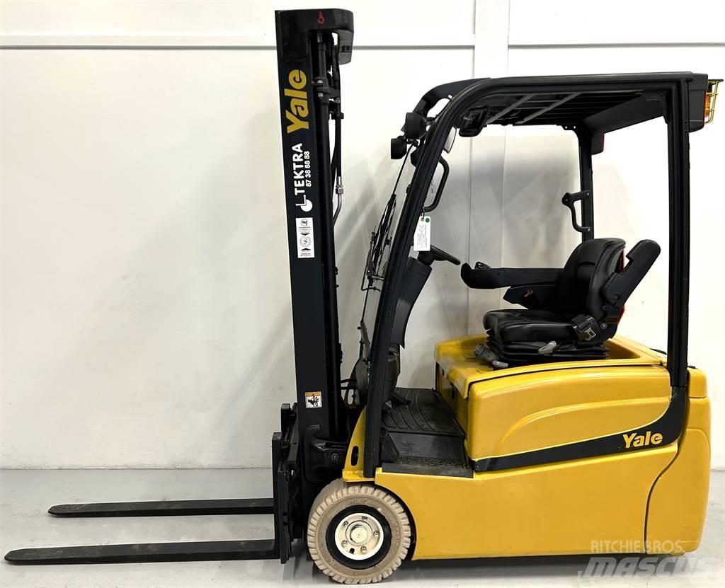 Yale ERP16VT (MWB) شاحنات ذات رافعات شوكية تعمل بالكهرباء