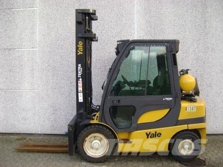 Yale GLP30VX شاحنات LPG