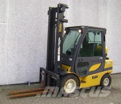 Yale GLP30VX شاحنات LPG