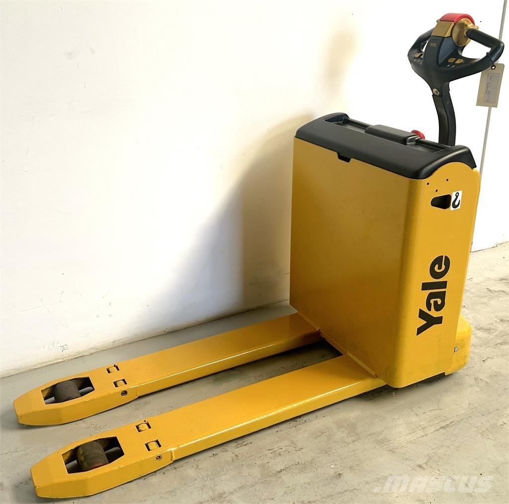 Yale MP18 معدات الرفع منخفض المستوى