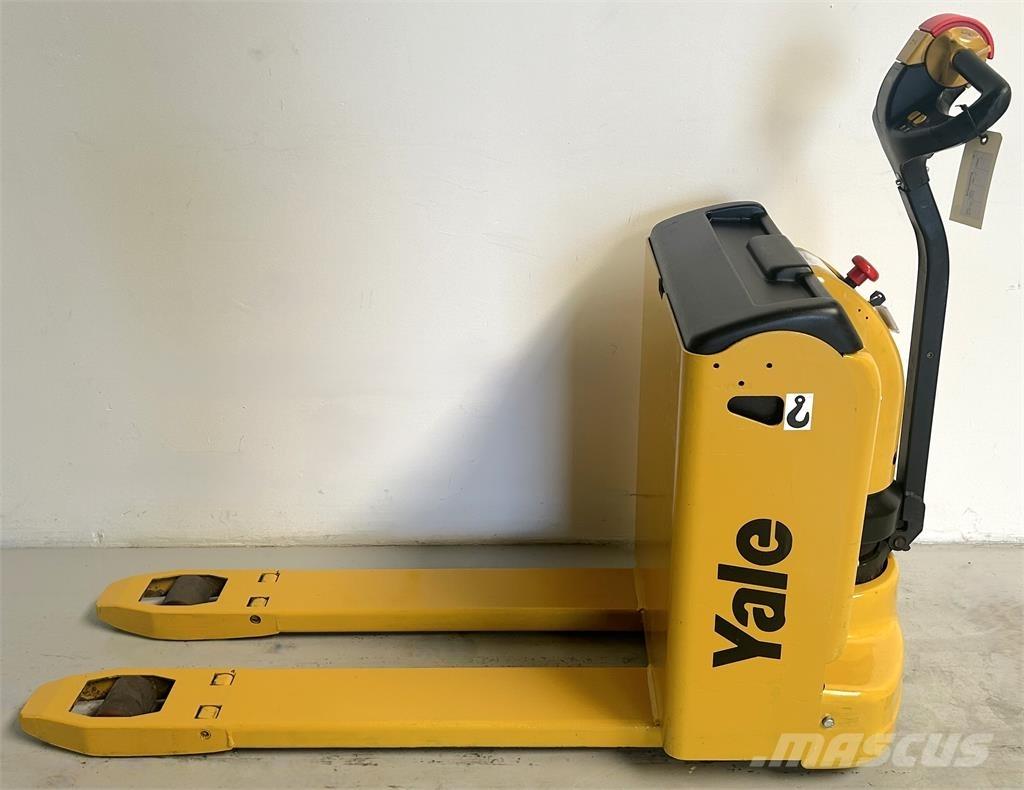 Yale MP18 معدات الرفع منخفض المستوى