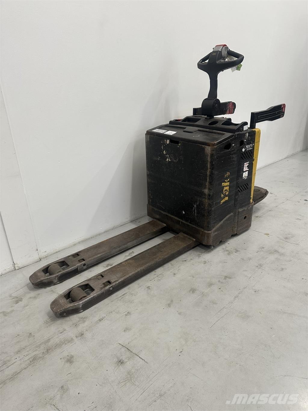 Yale MP20X FBW - 250 AH رافعة منخفضة المستوى ذات منصة