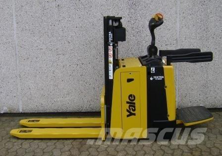 Yale MP20XD شاحنات مناولة ذاتية الدفع