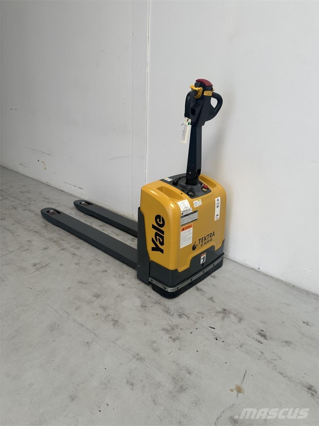 Yale MPC14 - 550 معدات الرفع منخفض المستوى