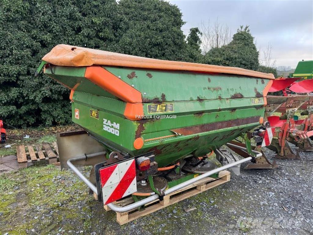 Amazone FORTIX معدات فرد المواد المعدنية