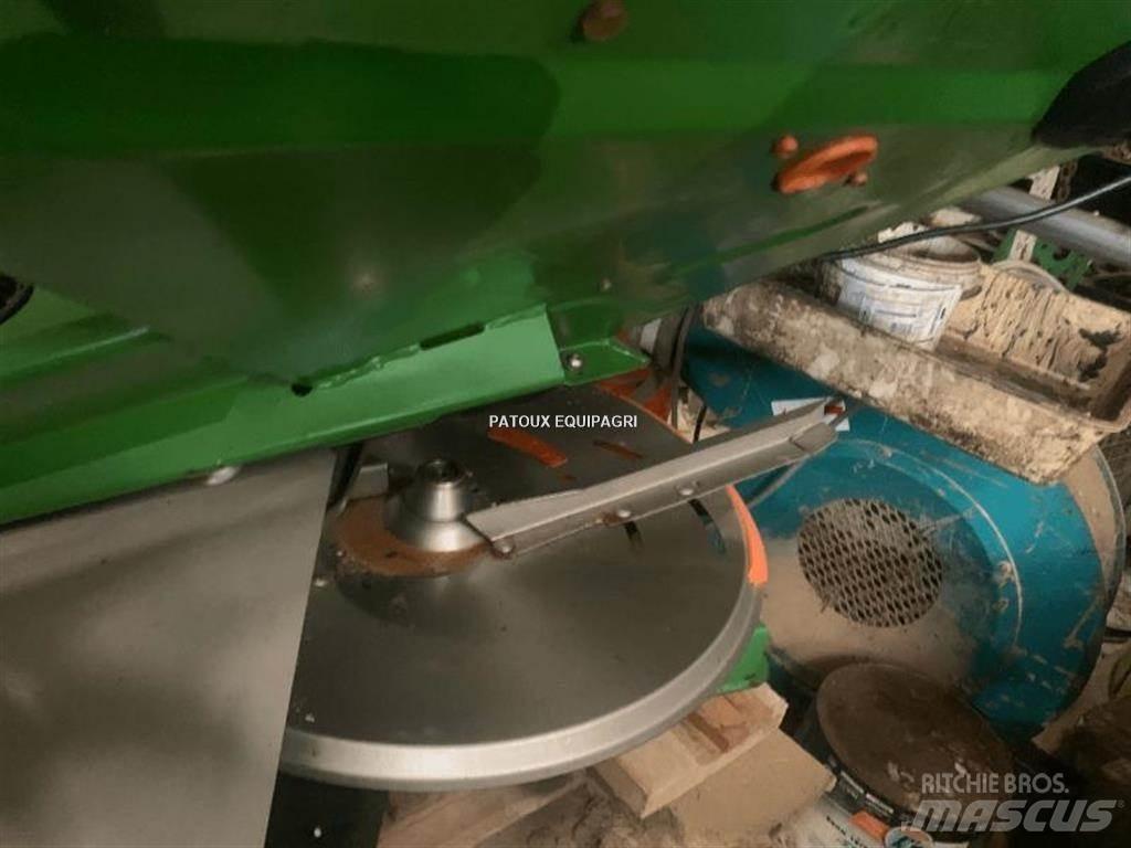 Amazone ZAM 2700 معدات فرد المواد المعدنية