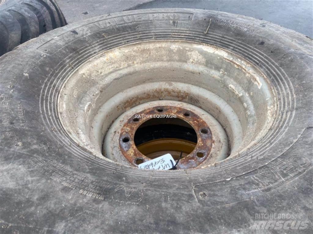 BKT 550/60R22,5 الإطارات والعجلات والحافات