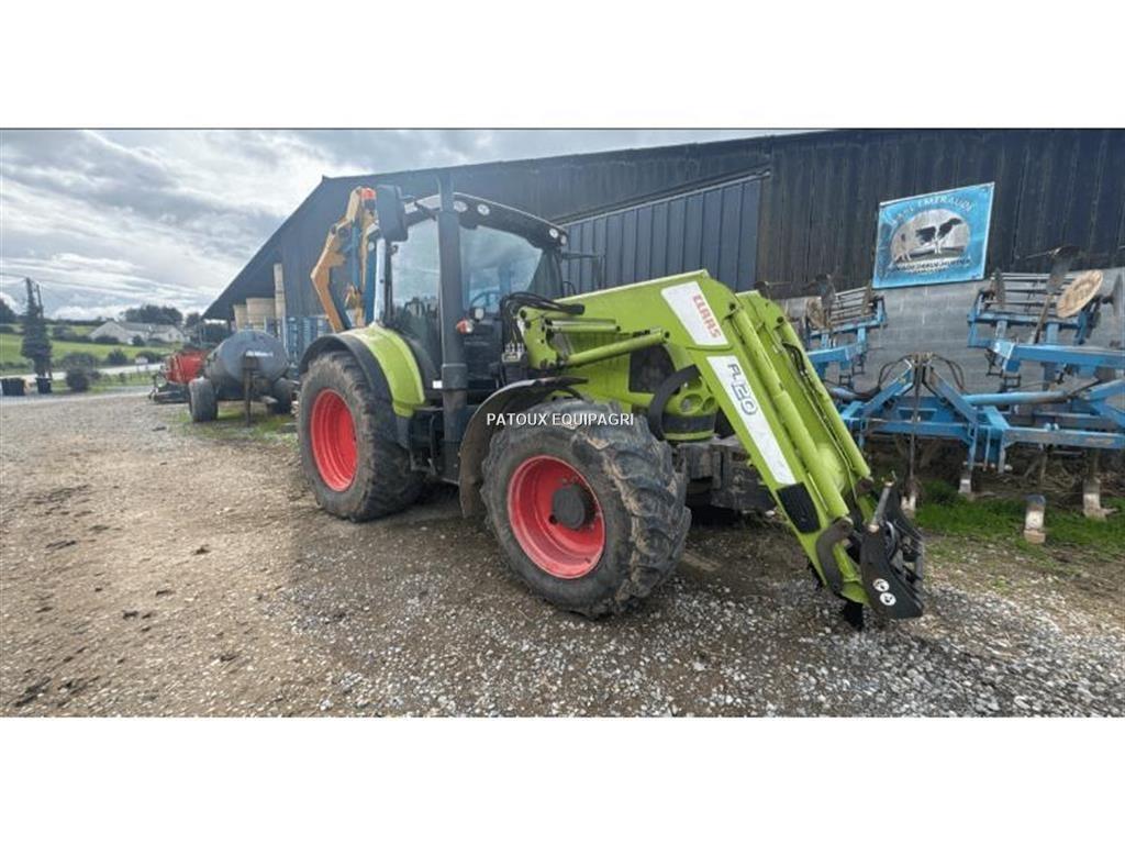 CLAAS ARION640 الجرارات
