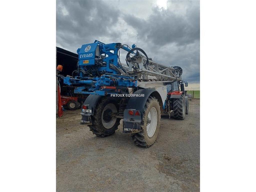 Evrard METEOR 4200 الرشاشات