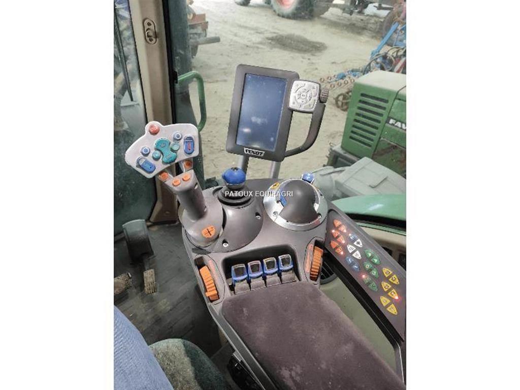 Fendt 724 POWER الجرارات