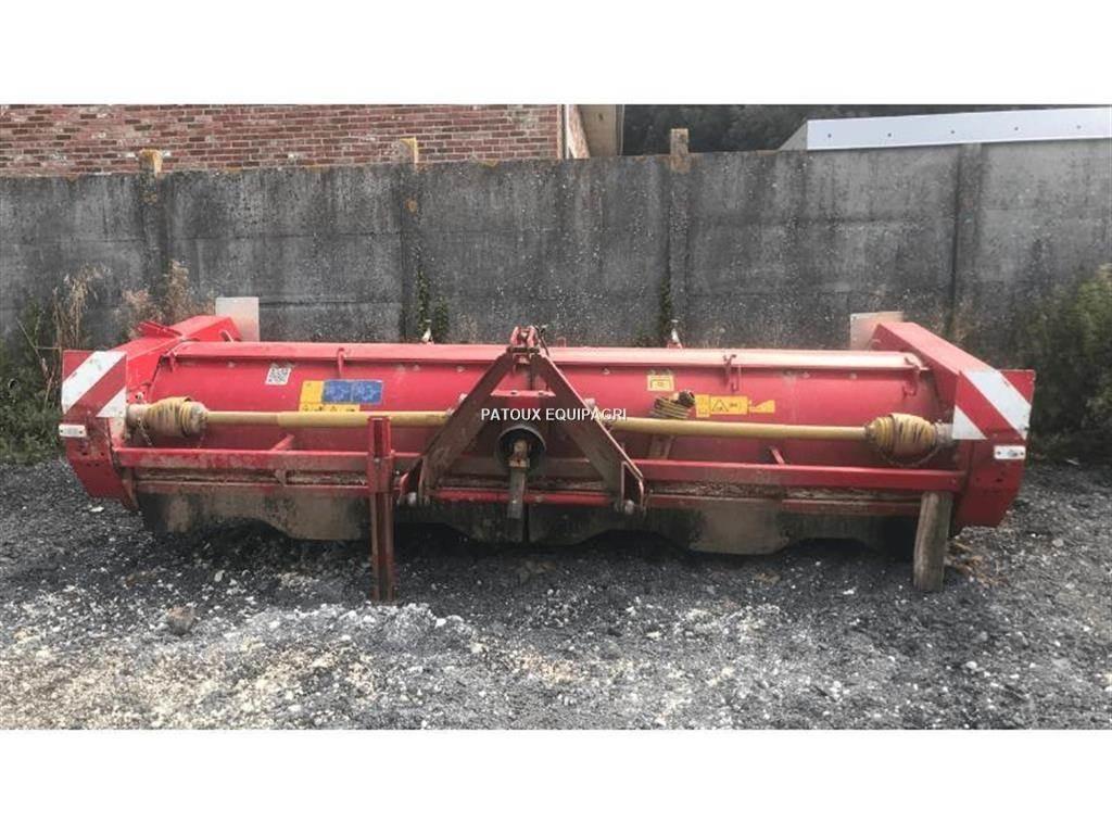 Grimme KS3600 معدات جز نباتات البطاطس المتيبسة