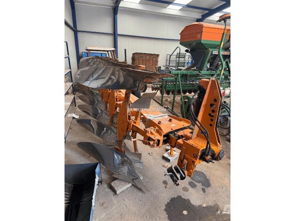 Huard 670 محاريث تقليدية