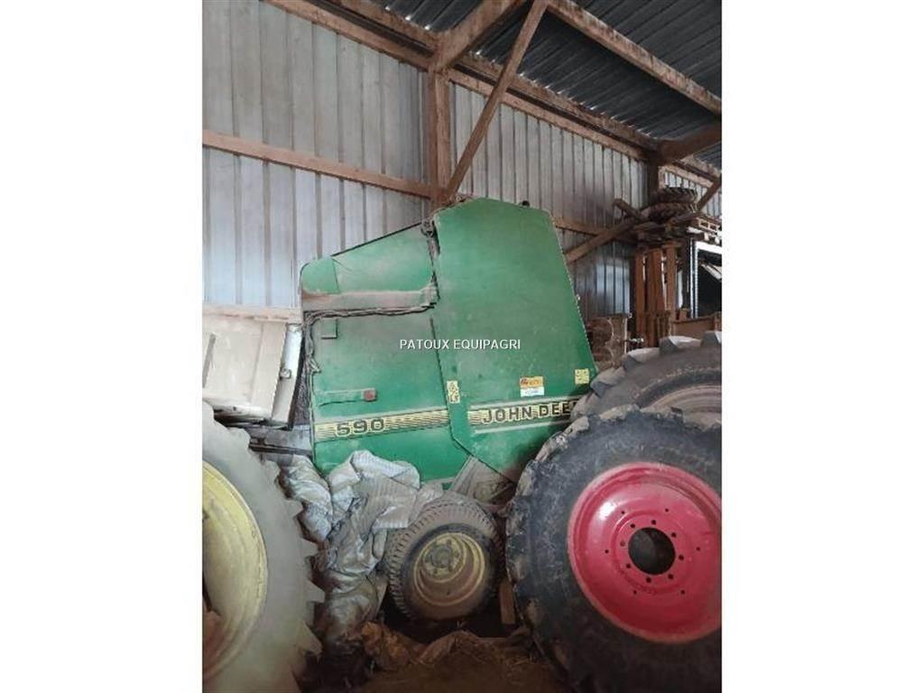 John Deere 590 محزمات مستديرة