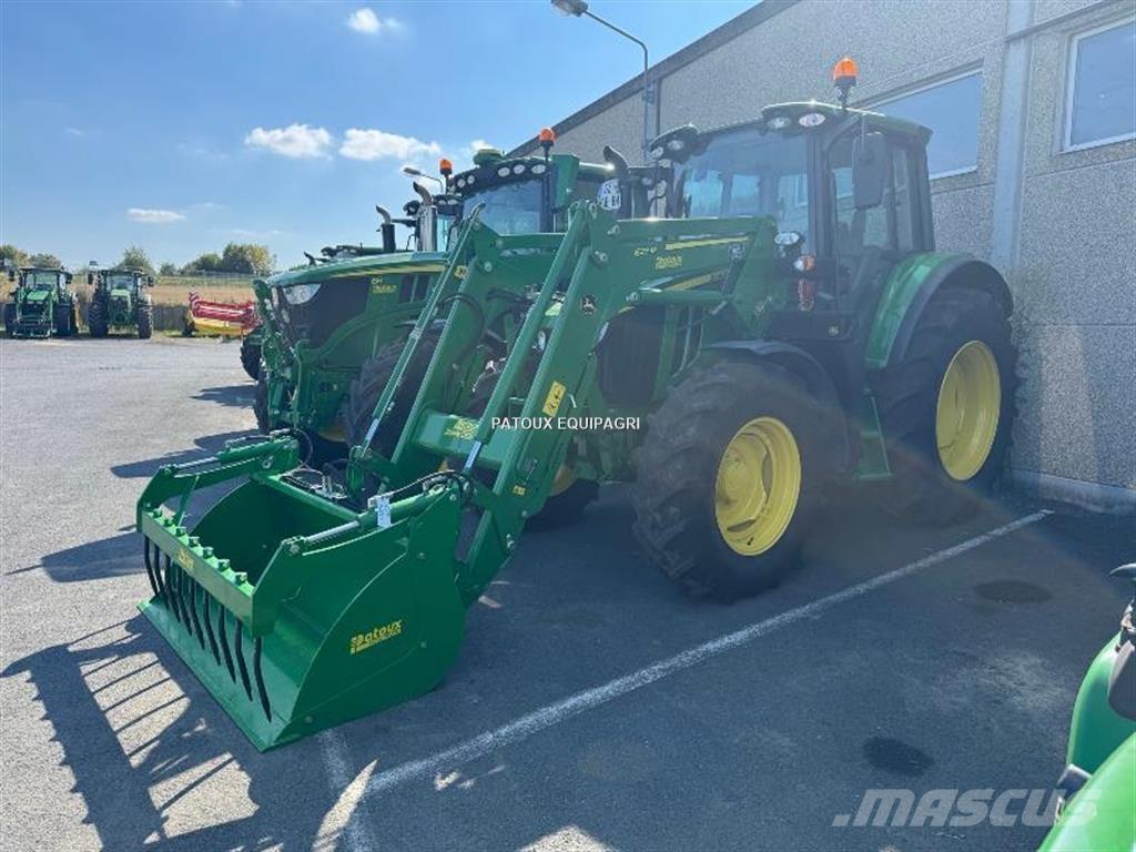 John Deere 6100M الجرارات