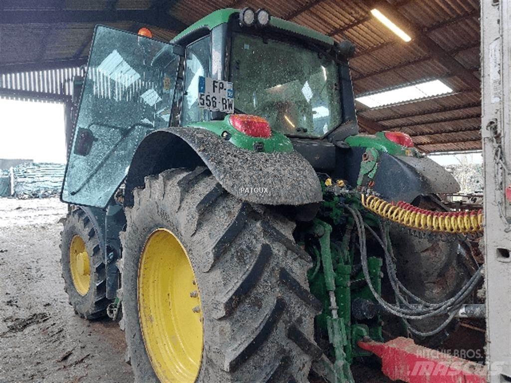 John Deere 6155M الجرارات