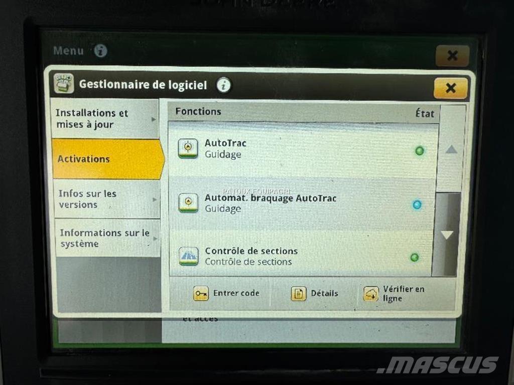 John Deere 6155R الجرارات