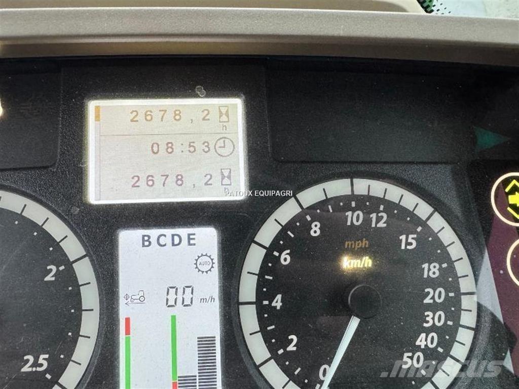 John Deere 6175M الجرارات