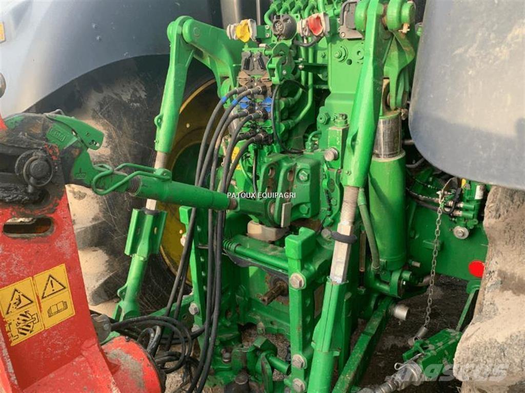 John Deere 6175R الجرارات
