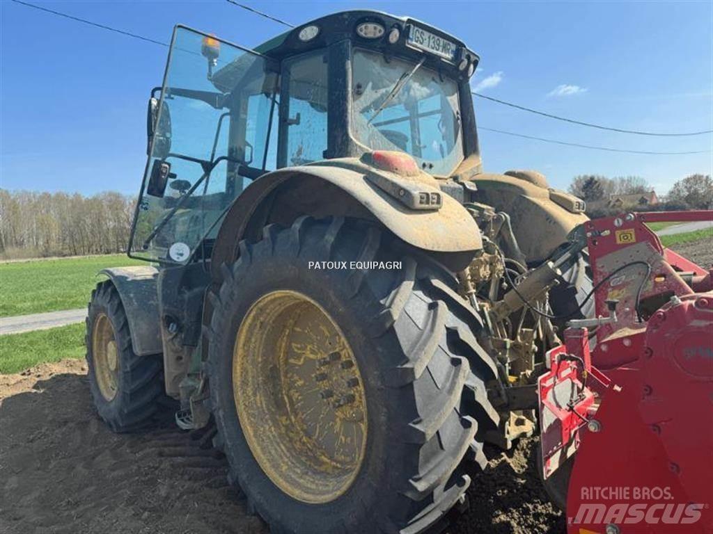 John Deere 6195M الجرارات