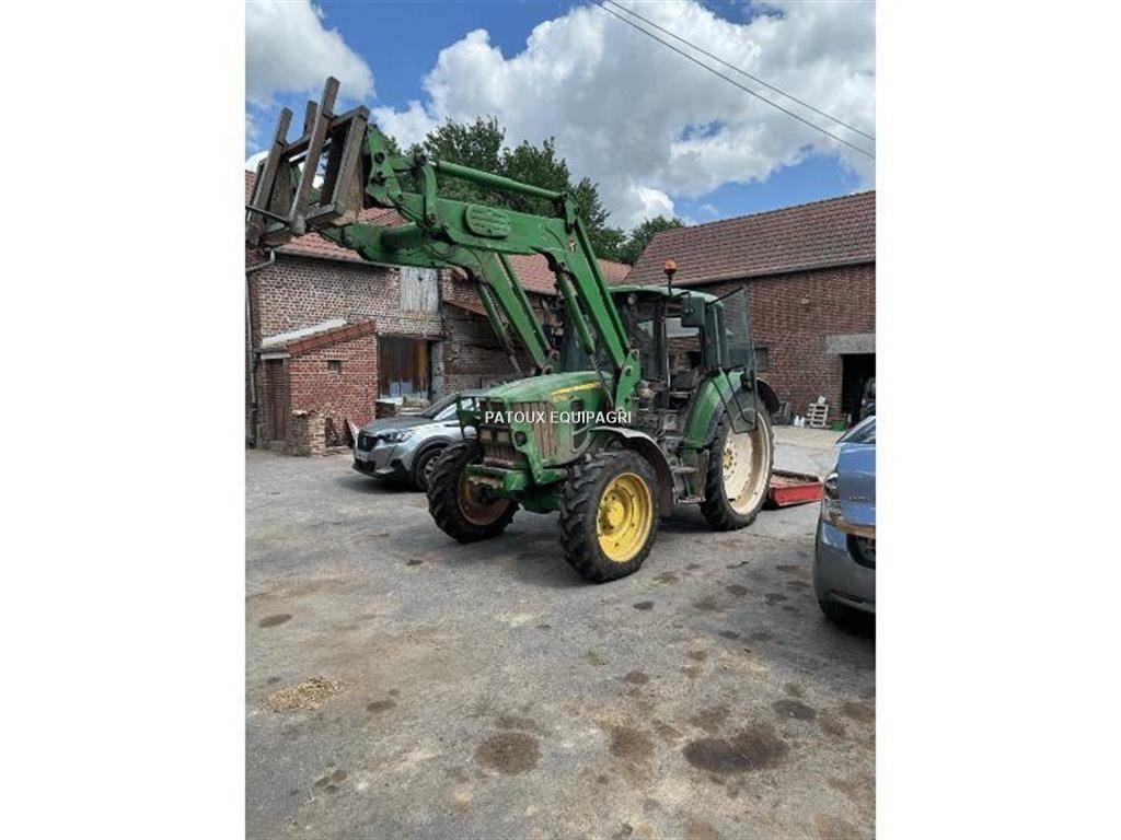 John Deere 6230 الجرارات