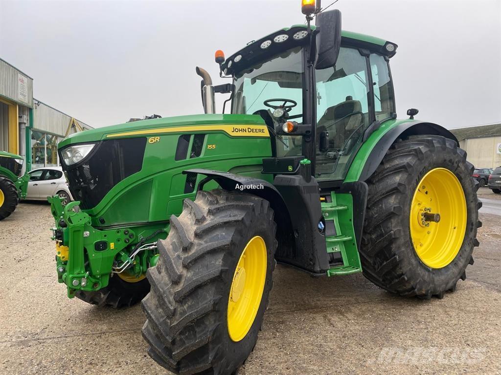 John Deere 6R155 الجرارات