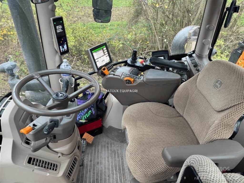 John Deere 6R195 الجرارات