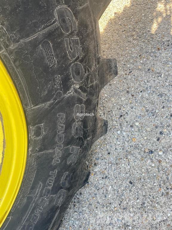 John Deere 6R195 الجرارات