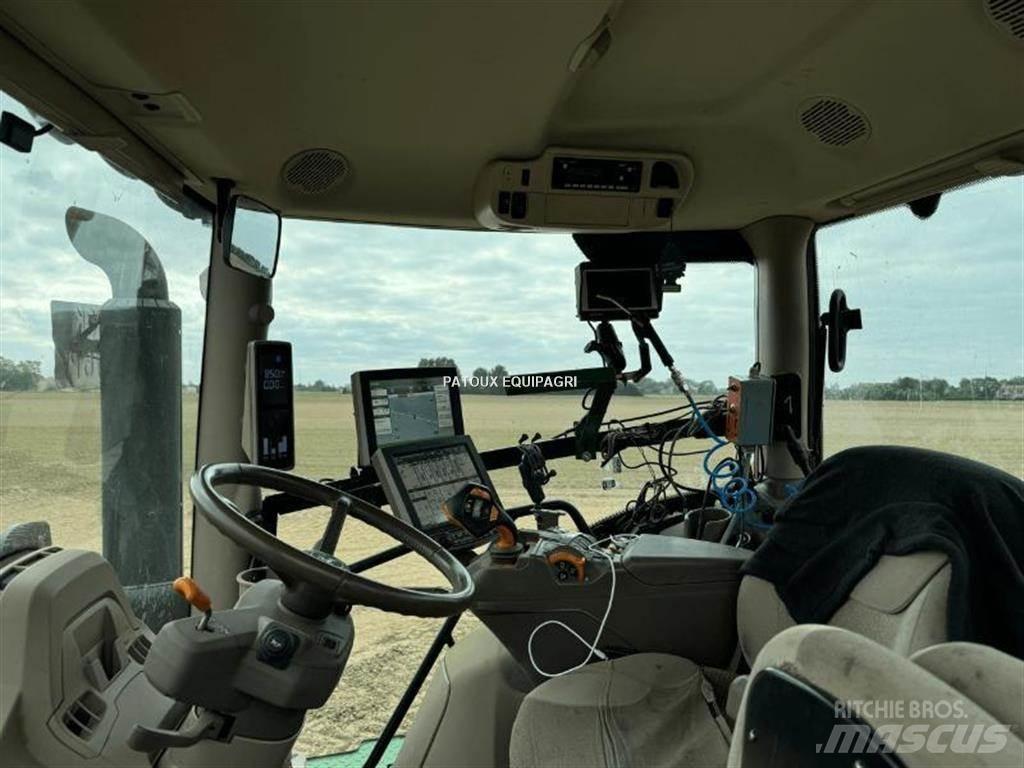 John Deere 6R250 الجرارات