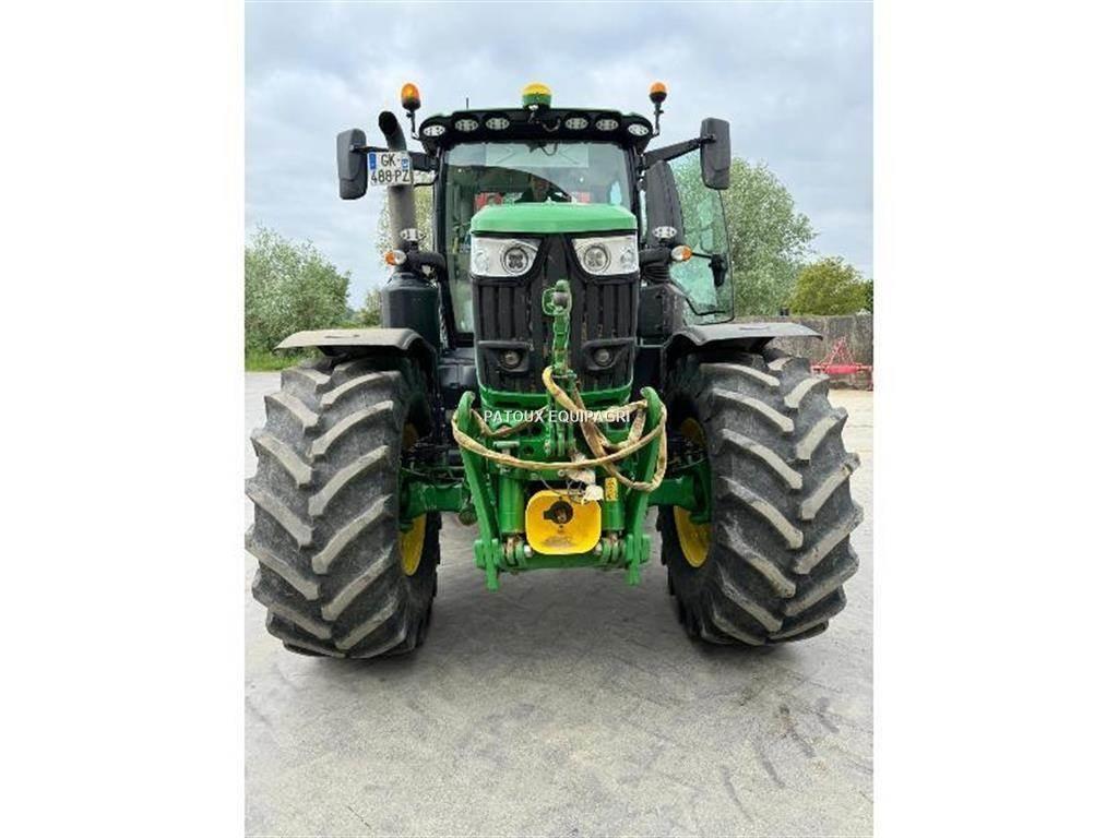 John Deere 6R250 الجرارات