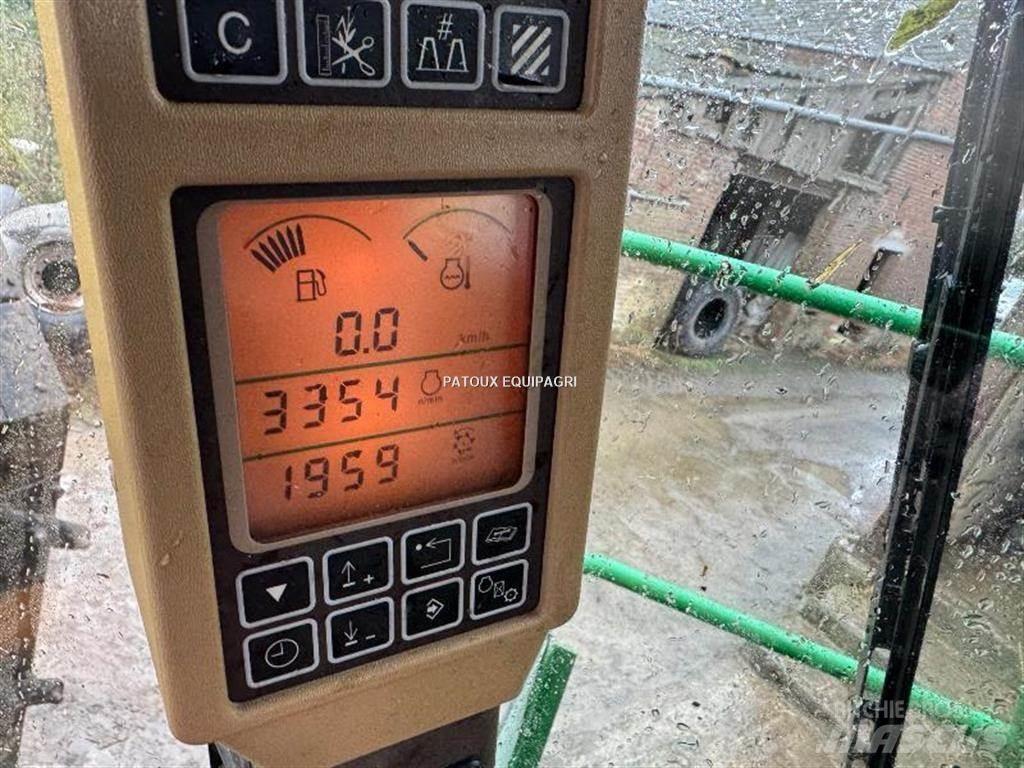 John Deere 7750 i حصادات الأعلاف