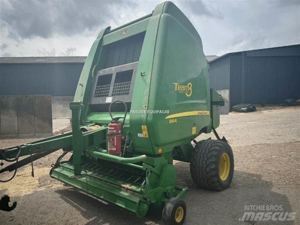 John Deere 864 محزمات مستديرة