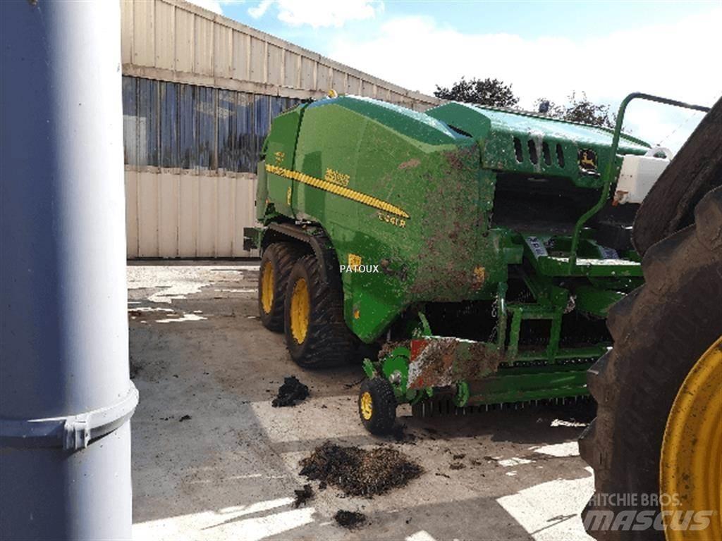 John Deere C441R مغلفات
