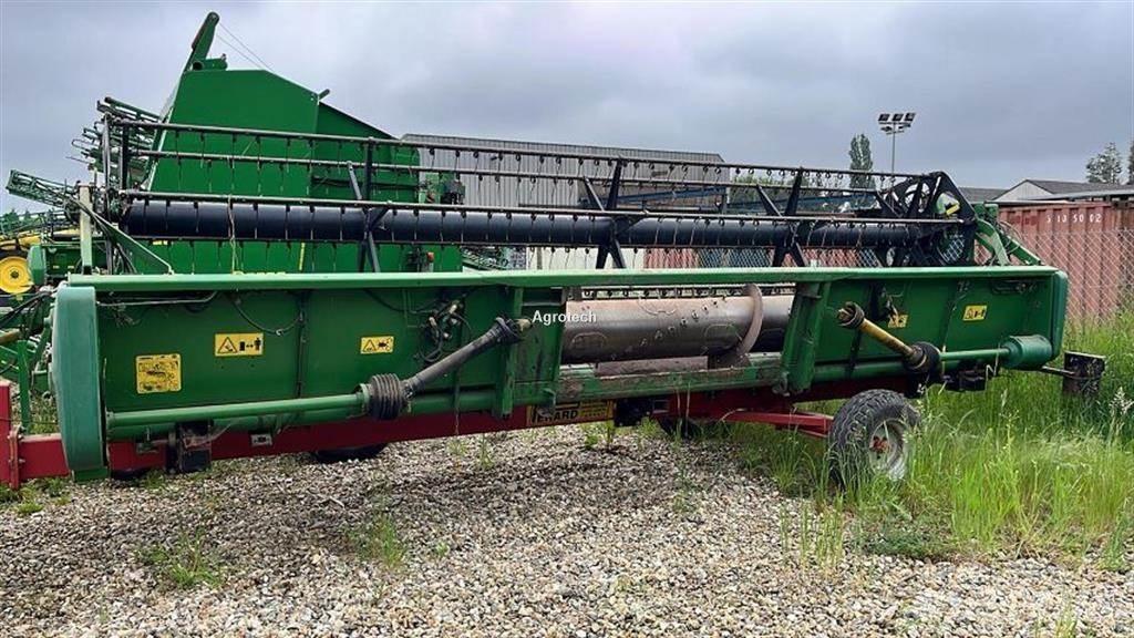John Deere CTS حصادات