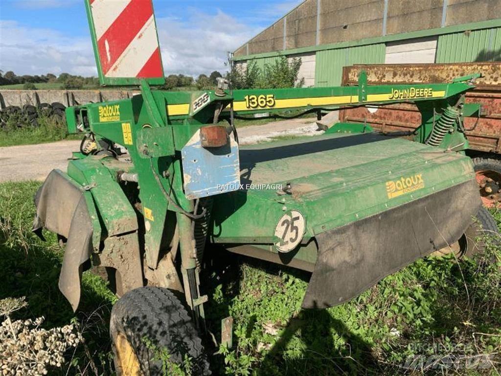 John Deere FCA1365 جزازات مكيفات