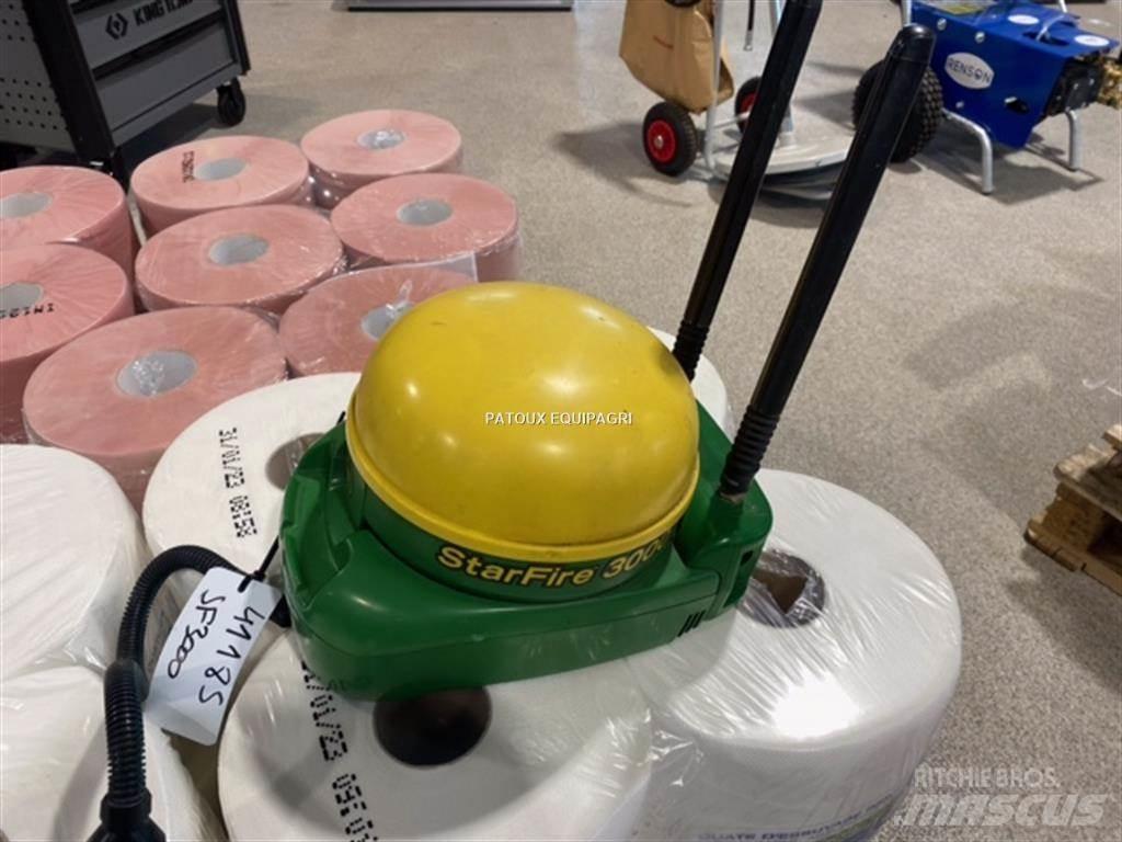 John Deere SF3000 ماكينات وملحقات البذر الأخرى