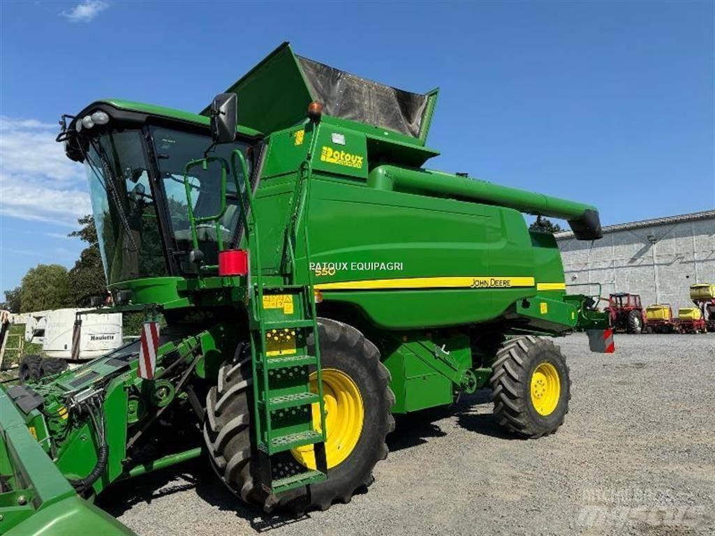 John Deere T550 حصادات