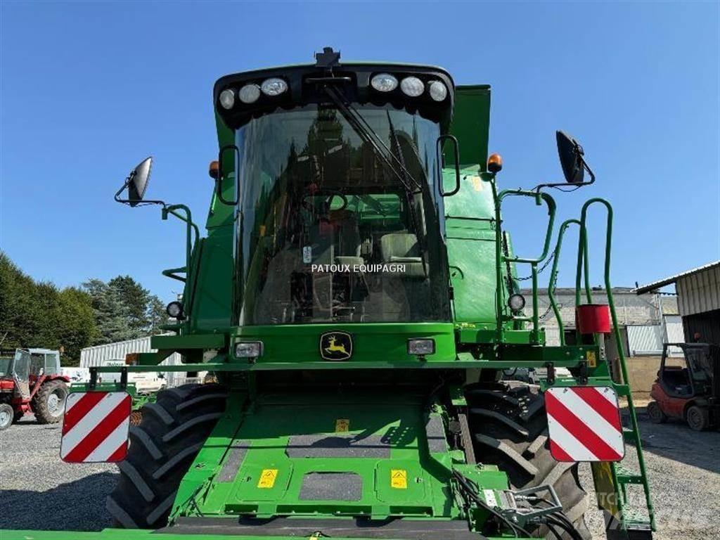 John Deere T550 حصادات