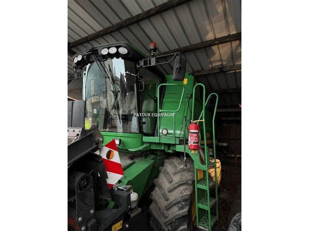 John Deere T560 حصادات