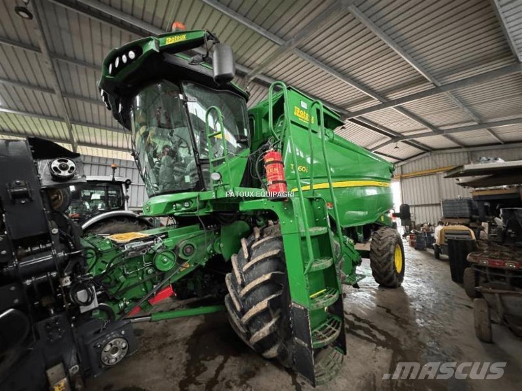 John Deere T660 حصادات