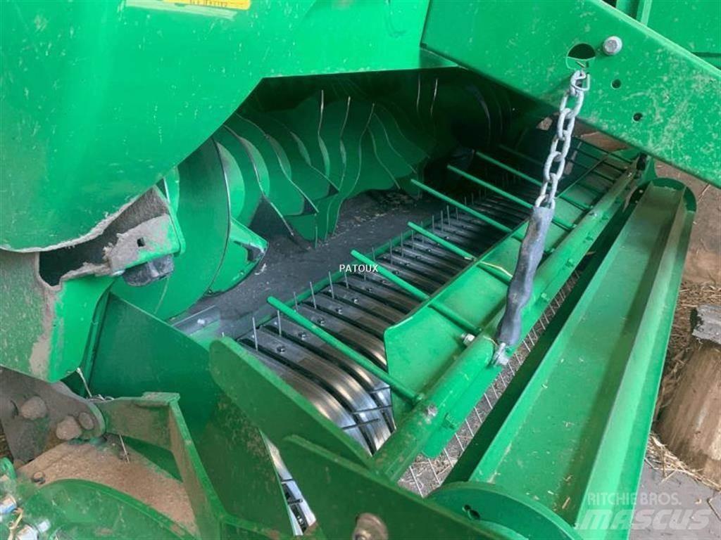 John Deere V461M محزمات مستديرة