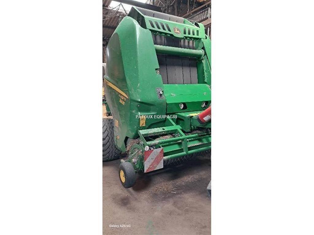 John Deere V461M محزمات مستديرة