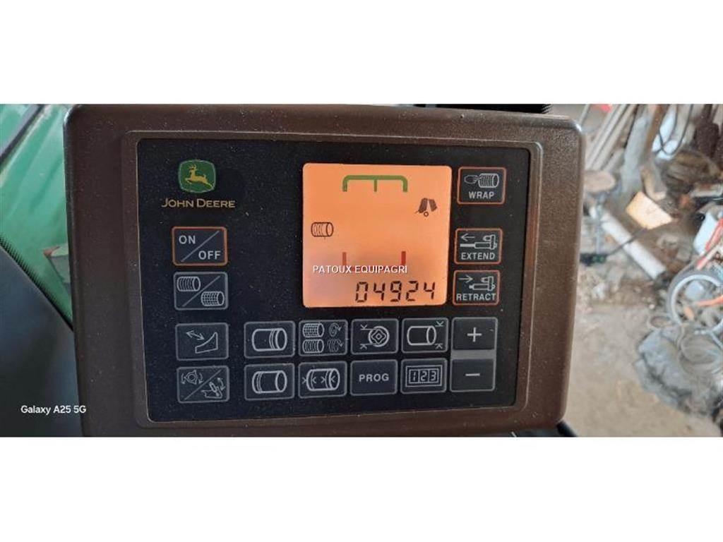 John Deere V461M محزمات مستديرة